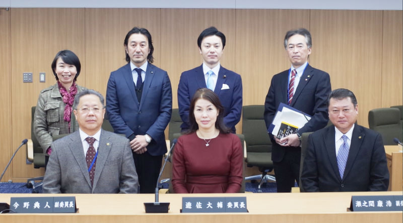 横浜市議会「新たな都市活力推進特別委員会」にて講演